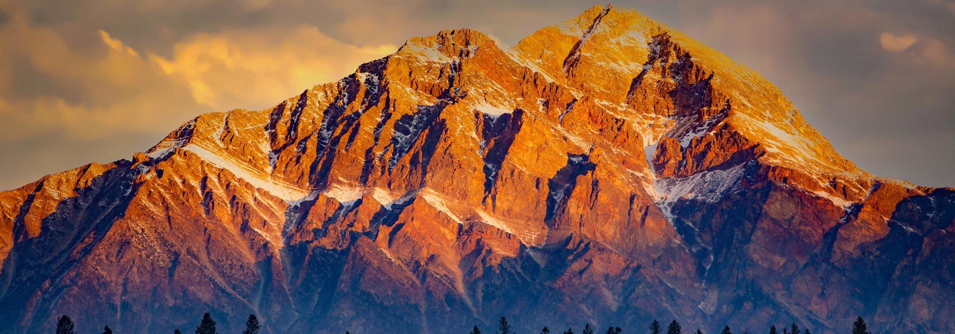 Canada Jasper Mountain View Late Afternoon