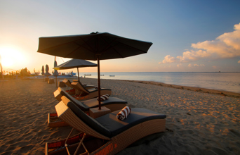 bali - sanur - akana boutique hotel__strand
