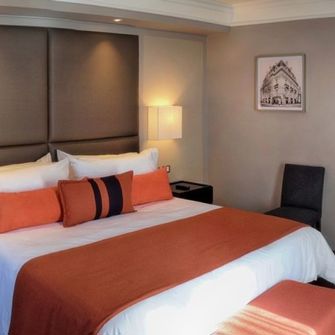 Carles Hotel Værelse