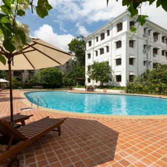 Pool Hotel Suisse Kandy