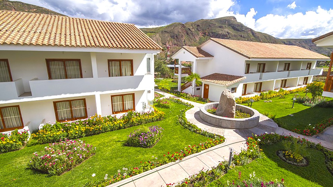 Hotel Agustos Urubamba Ext 03