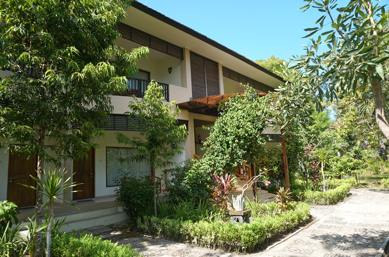 bali - Flores_ Puri Sari Resort_36