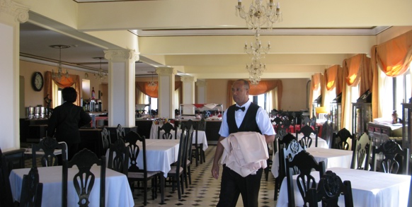 cuba - camaguey - gran hotel camaguey_restaurant