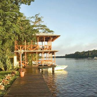 Manatus Hotel Tortuguero Exterior