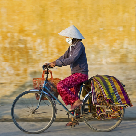 Vietnam - vietnam_befolkning_kvinde_cykel_02