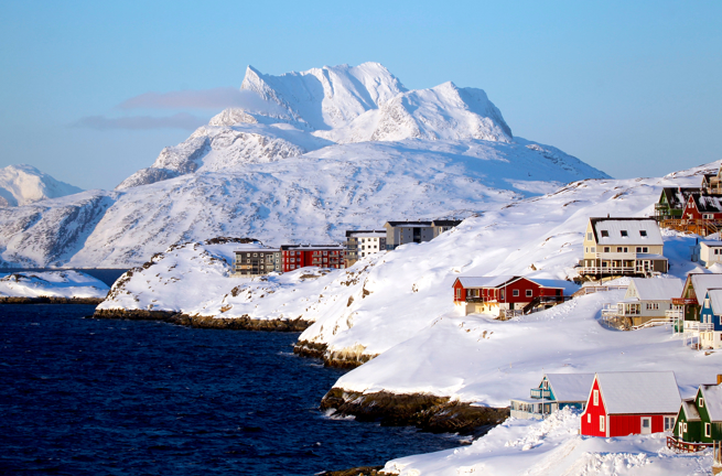 Sermitsiaq Mountain