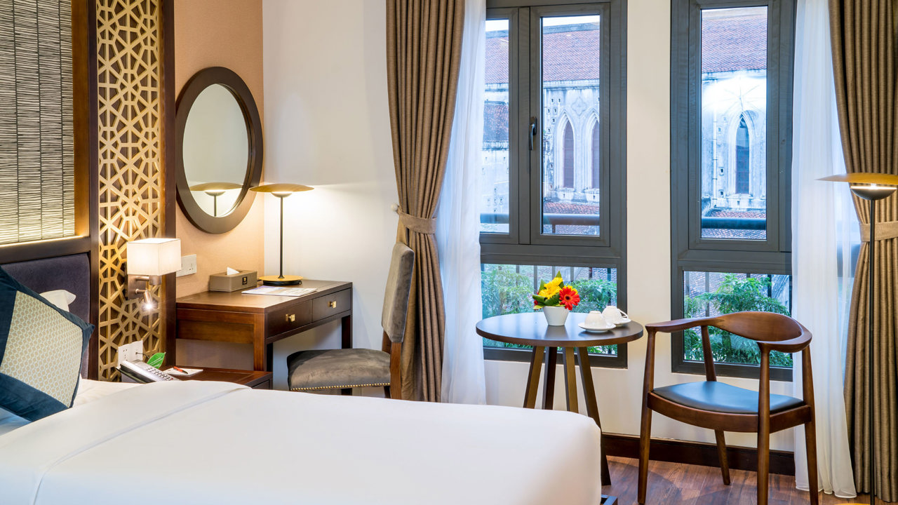 Conifer Grand Hotel 06