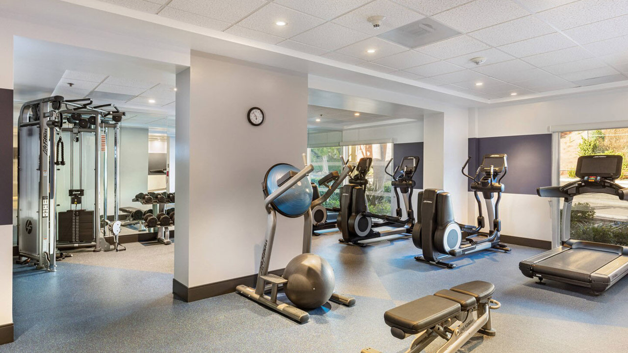 usa - Four points by sheration los angeles westside_fitness_01