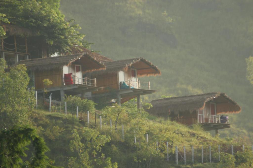 Sumba Morinda Villa Facade 01