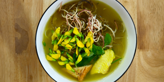 Vietnam Mad Bun Ca Bong Dien Dien 2482724379