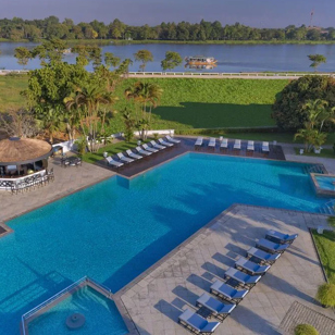 Vietnam Azerai La Residence Pool 03