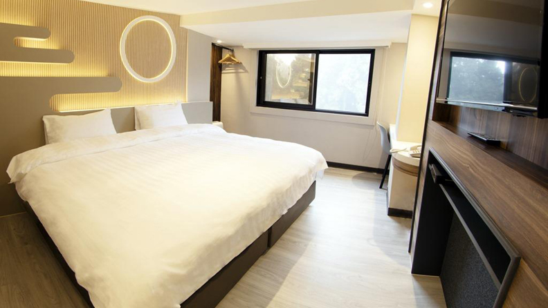 Alishan Shermuh International Tourist Hotel Shenmu Premium Double Room 03
