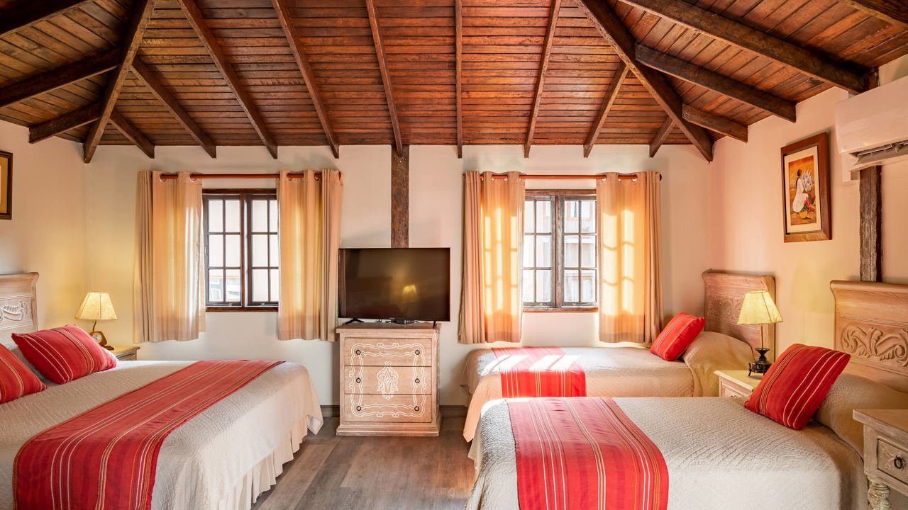 3 Bed Room