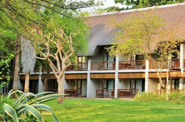 Cresta Mowanar Safari Resort And Spa Udefra
