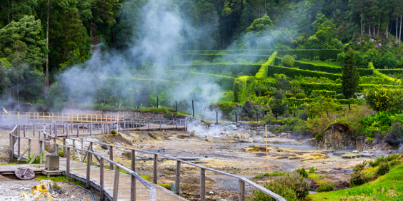 Furnas_lake_01