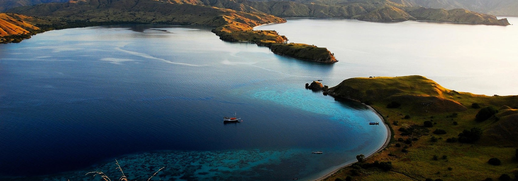 Indonesien - komodo_bugt_01