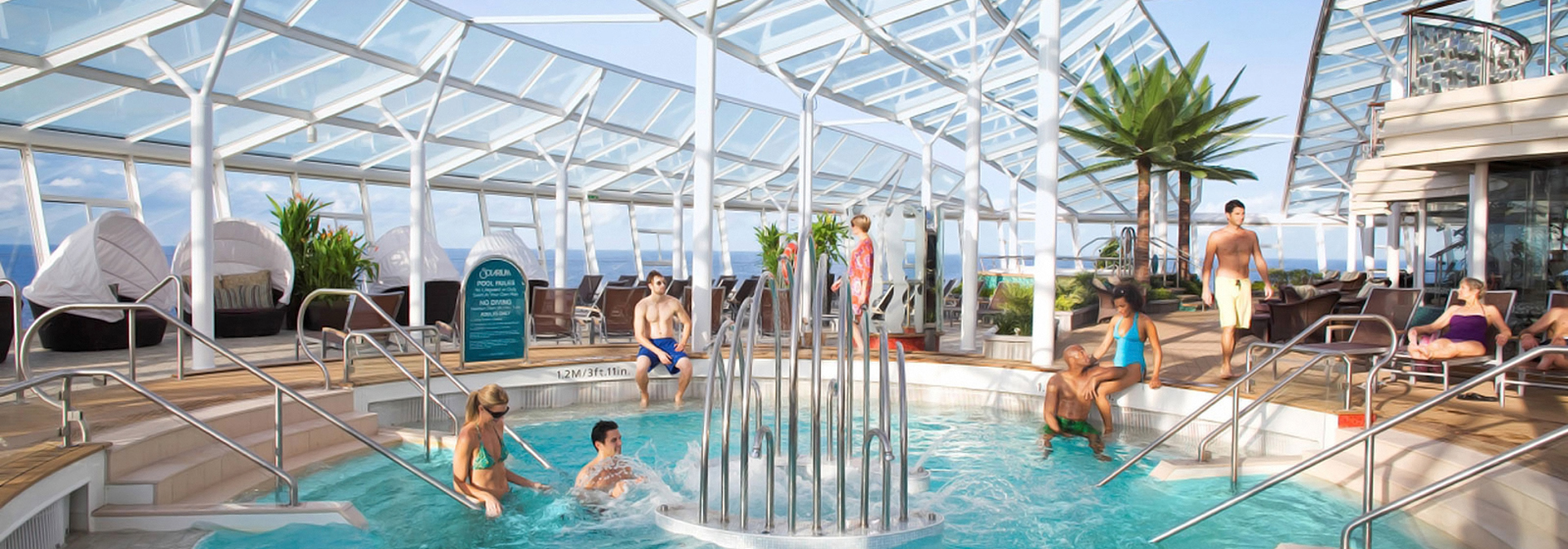 royal caribbean_jewel of the seas_pool_01