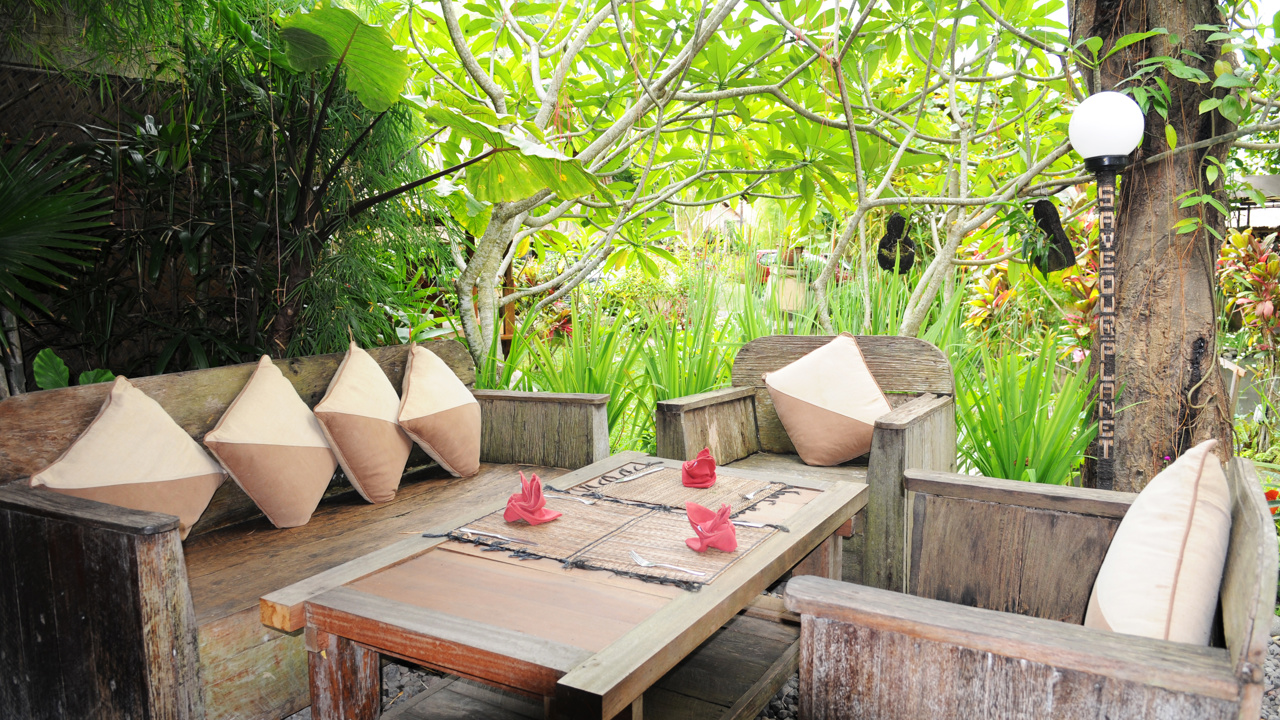 bali - tegal sari_udendoers areal_01