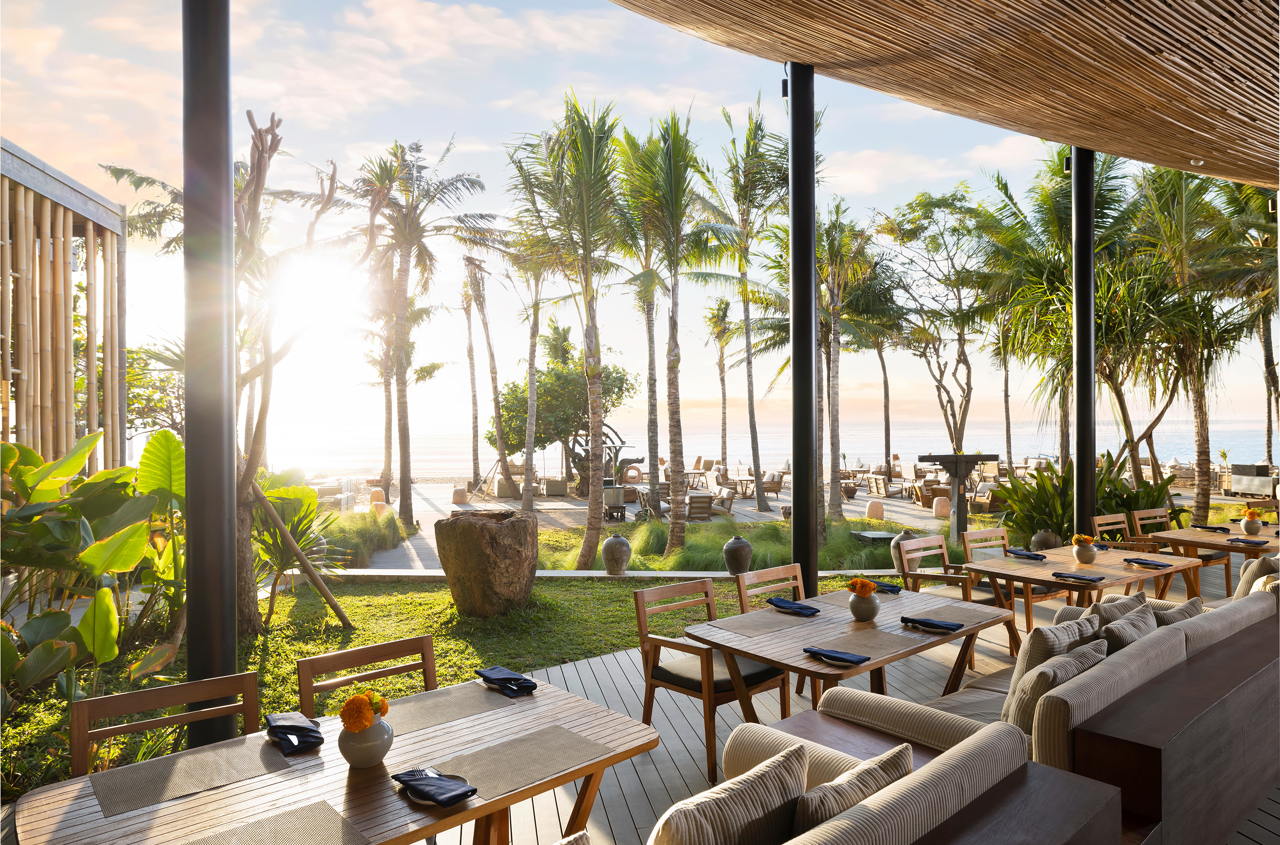 bali - sanur - sanur_segara village_beach_front_2022_eatery_sunrise_01
