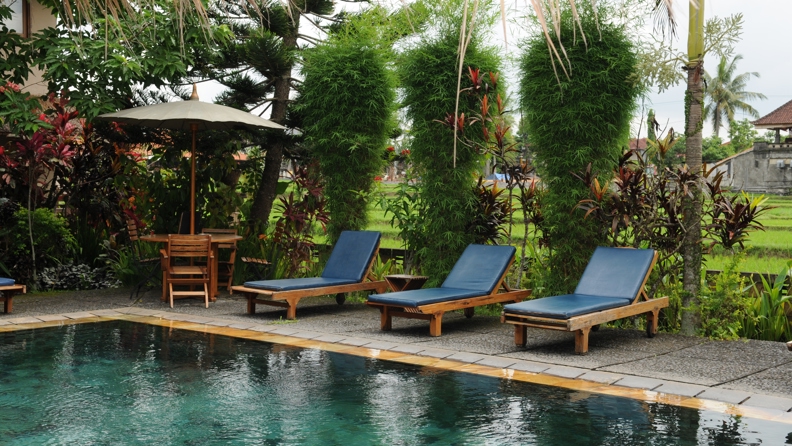 bali - tegal sari_pool_02