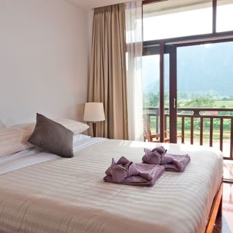 laos - vang vieng - silver naga_vaerelse_02