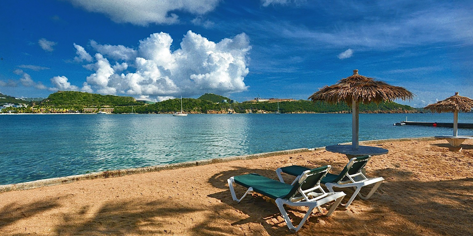 de vestindiske øer - st. thomas - lindbergh bay hotel_strand_01_BRUG