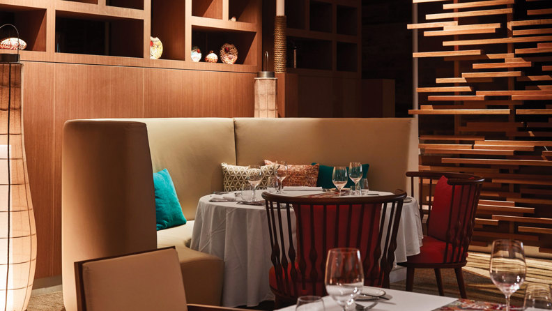 Desertgardenshotel Arnguligrilland Restaurant 17N