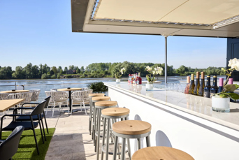 Ms Porto Mirante Pool Bar 01