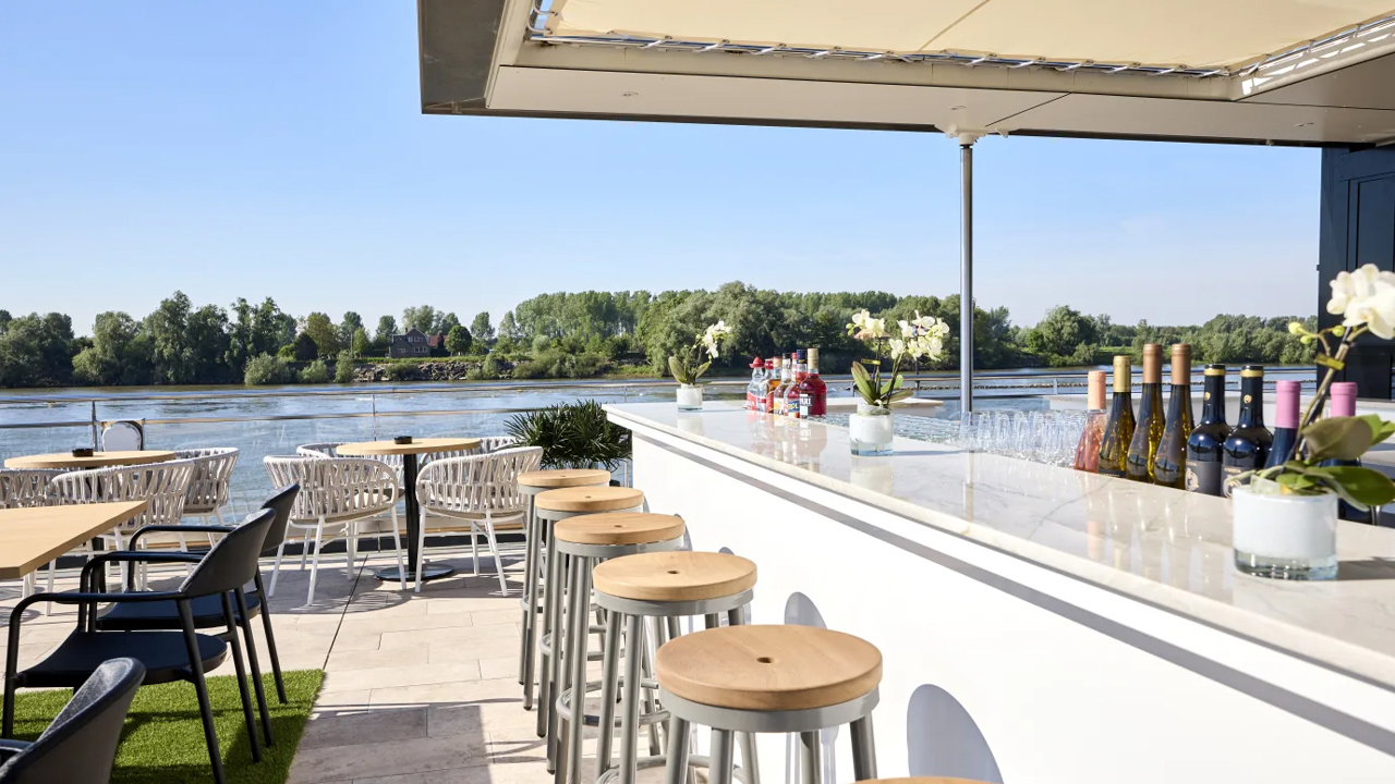 Ms Porto Mirante Pool Bar 01