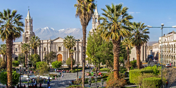 peru - arequipa_plaza de armas_01