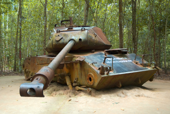 vietnam - cu chi tunnel_tank