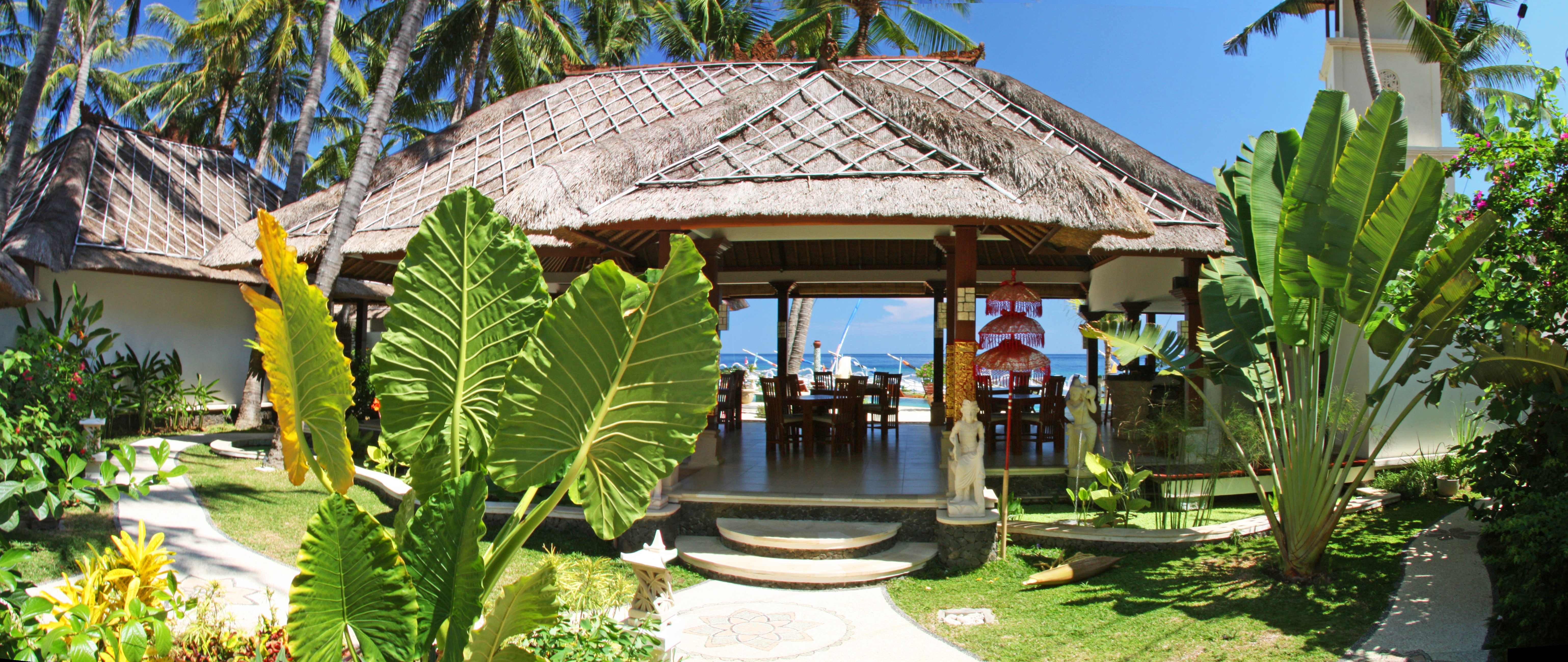 bali - amed - palm garden_restaurant_01