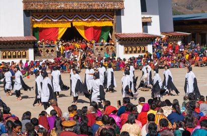 Bhutan Gangtey Black Necked Crane Festival Trane Dans
