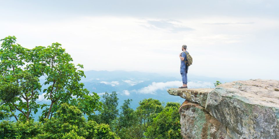 thailand - klippe_udsigt_mand_01