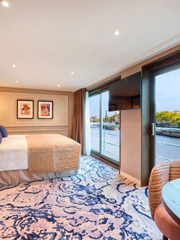 Beyond Suite Diamond