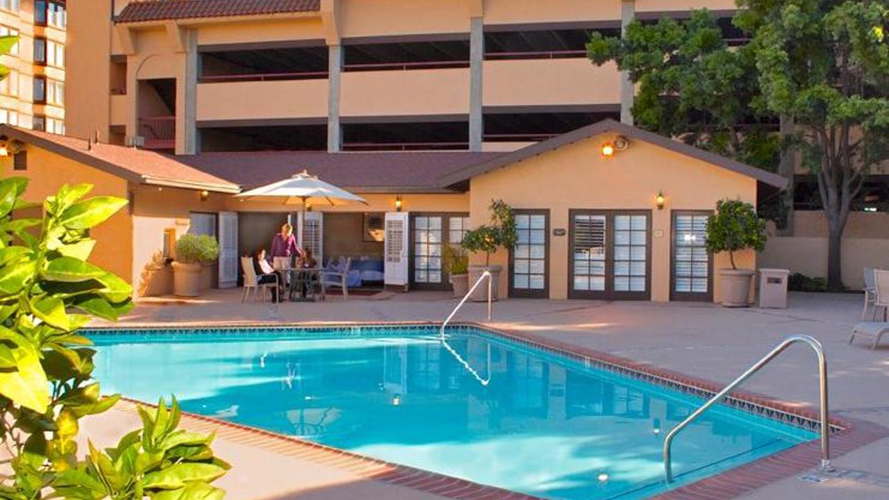 usa - santa maria inn hotel_pool