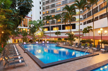 York Hotel Pool 01