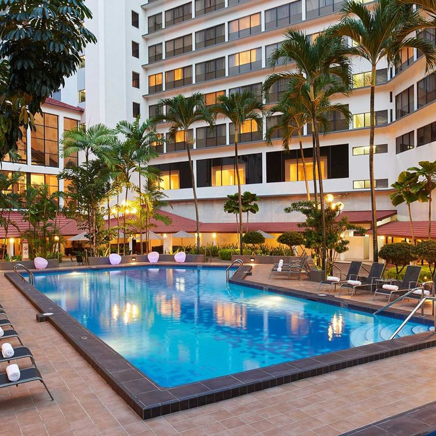 York Hotel Pool 01