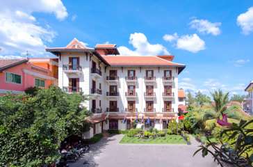 Hotel Building2