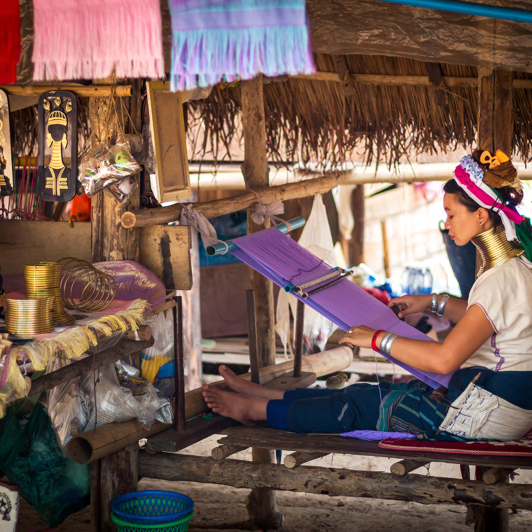 thailand - chiang mai_befolkning_kvinde_brodere_01