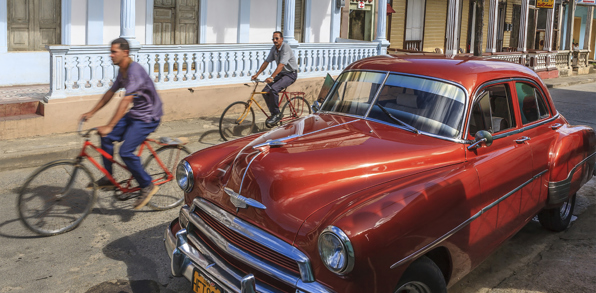 cuba - Baracoa_bil_roed_01