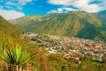 ecuador_banos_udsigt_bjerge_01