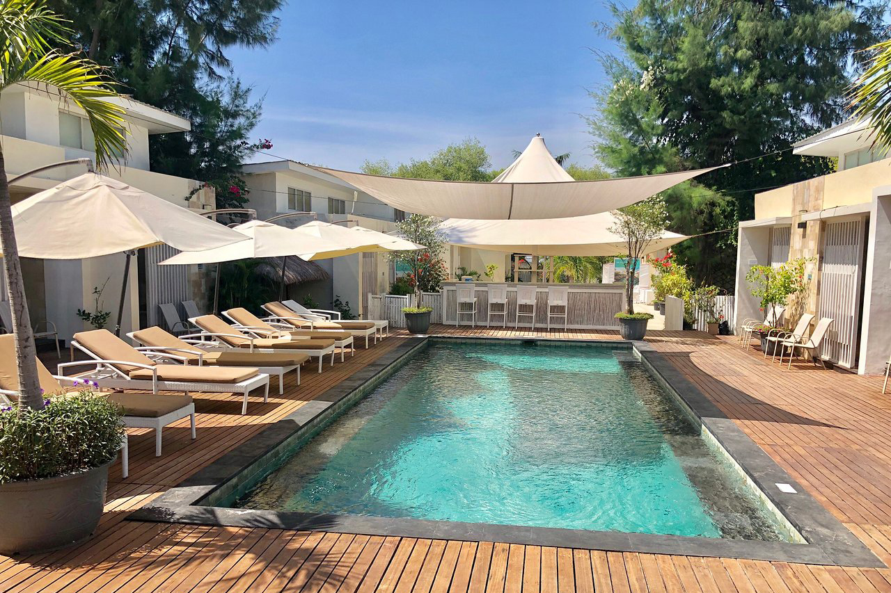 bali - gili-øerne - Hotel_mahamaya_pool_01