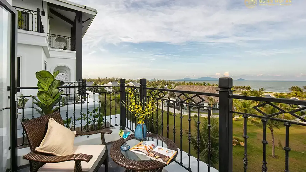 Vietnam Bliss Hoi An Deluxe Ocean Room 01