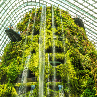 singapore - gardens by the bay_vandfald_01