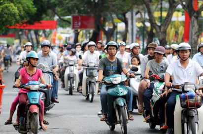 Vietnam - hanoi_knallert_01