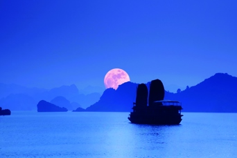 Vietnam - halong bugten_13